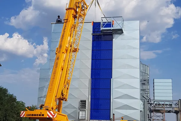 Novosadski Sajam – montaža paviljonskih hala